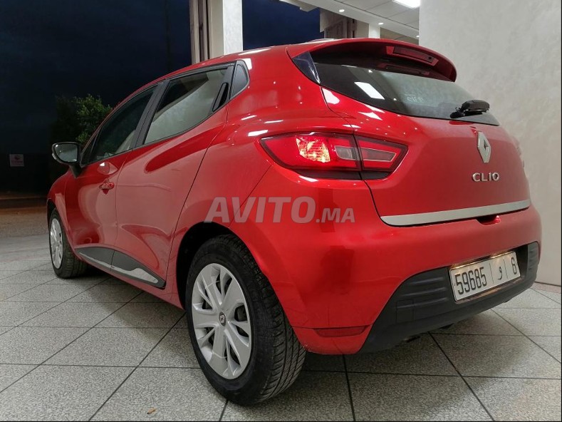 سيارة كليو مستعملة ديزل للبيع