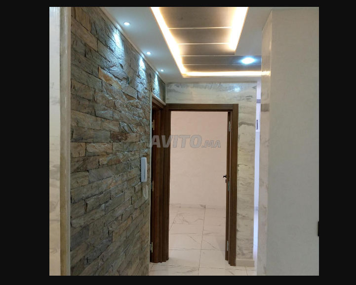 شقة للبيع بني ملال – طابق اول- واجهتان