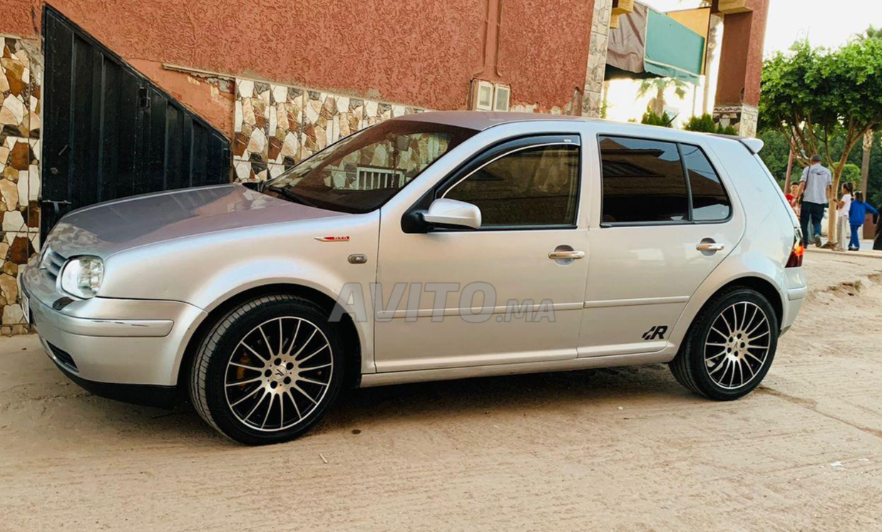 سيارة مستعملة golf 4 للبيع